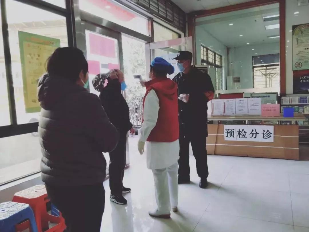 中国月博集团全力以赴做好疫情防控工作