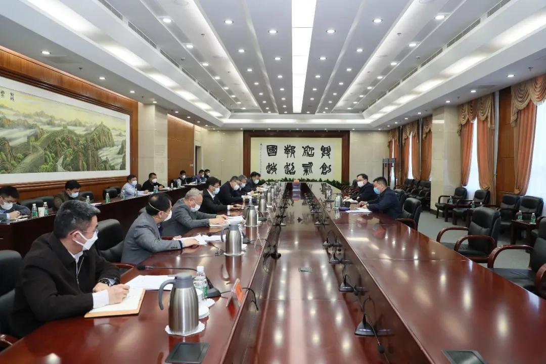 中国月博集团召开船海业务疫情防控和生产经营工作第四次专题会